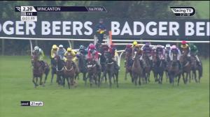 Video preview image for Wincanton 14:20 - TrustATrader Apply Today Maiden Hurdle (4)