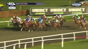 Video preview image for KEMPTON PARK 17:30 - Unibet More Boosts In More Races British EBF Maiden Stakes (4)