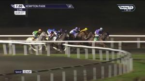 Video preview image for KEMPTON PARK 19:00 - Unibet Extra Place Offers Every Day Handicap (Qualifier) (4)