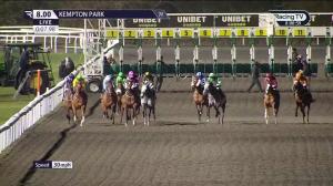 Video preview image for KEMPTON PARK 20:00 - Try Our New Price Boosts At Unibet Handicap (4)