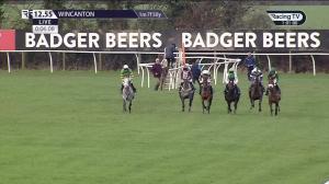 Video preview image for Wincanton 12:55 - Virgin Bet Fives Mares' Novices' Hurdle (Qualifier) (4)