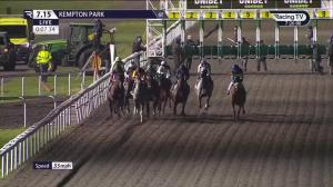 Video preview image for KEMPTON PARK 19:15 - Unibet Extra Place Offers Every Day Handicap (Qualifier) (3)