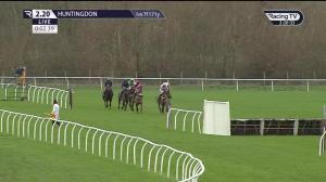 Video preview image for Huntingdon 14:20 - Arkle Finance EBF 'National Hunt' Novices' Hurdle (Qualifier) (4)