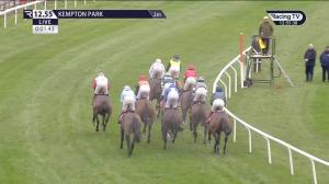 Video preview image for KEMPTON PARK 12:55 - Coral Get Closer To The Action Novices' Hurdle (3)