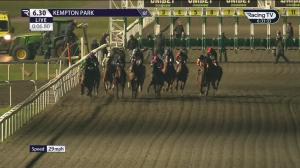 Video preview image for KEMPTON PARK 18:30 - Unibet Supports Safe Gambling Maiden Stakes (5)