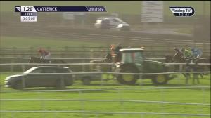 Video preview image for Catterick Bridge 13:20 - Bowel Cancer Screening Programme Saves Lives Novices' Hurdle (4)