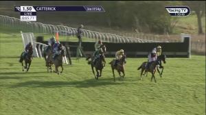 Video preview image for Catterick Bridge 13:50 - Bet At racingtv.com Handicap Chase (5)