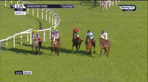 Video preview image for Sandown Park 14:25 - Long Water Novices' Limited Handicap Chase (3)