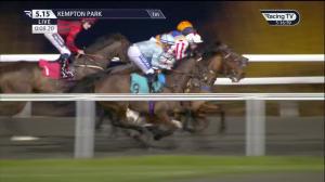 Video preview image for KEMPTON PARK 17:15 - Unibet More Boosts In More Races Restricted Maiden Stakes (5) (Div 1)