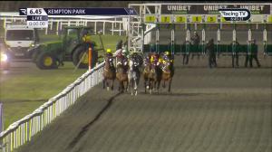 Video preview image for KEMPTON PARK 18:45 - Unibet Handicap (4)