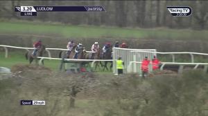 Video preview image for Ludlow 15:20 - Watch On RacingTV. Mares' Handicap Hurdle (Qualifier) (3)