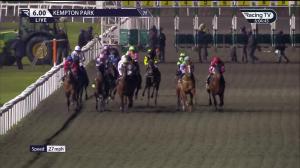 Video preview image for KEMPTON PARK 18:00 - Unibet Supports Safe Gambling Novice Stakes (5)