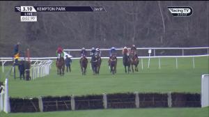 Video preview image for KEMPTON PARK 15:10 - Visit racingtv.com Handicap Hurdle (4)