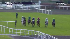 Video preview image for KEMPTON PARK 15:40 - Every Race Live On Racing TV Handicap Chase (3)