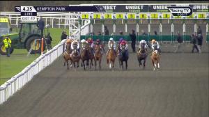 Video preview image for KEMPTON PARK 16:25 - Unibet More Boosts In More Races Apprentice Handicap (5)