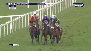 Video preview image for Sandown Park 15:40 - Right Of The Line 'National Hunt' Novices' Hurdle (3)