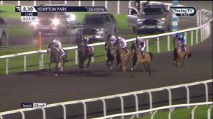Video preview image for KEMPTON PARK 20:30 - Try Unibet's Improved Bet Builder Handicap (6)
