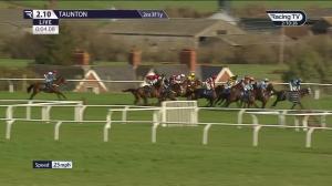 Video preview image for TAUNTON 14:10 - Blundells Preparatory Racing To School Novices' Handicap Hurdle (5)