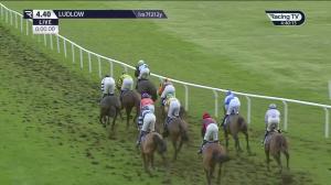 Video preview image for Ludlow 16:40 - Farm & Garden MacHinery Novices' Handicap Chase (5)
