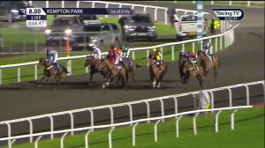 Video preview image for KEMPTON PARK 20:00 - Unibet More Extra Place Races Handicap (6)