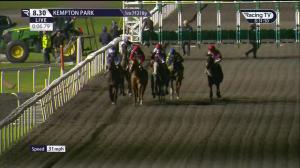 Video preview image for KEMPTON PARK 20:30 - Try Unibet's Improved Bet Builder Handicap (5)