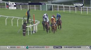 Video preview image for KEMPTON PARK 15:00 - Coral Dovecote Novices' Hurdle (Grade 2) (1)