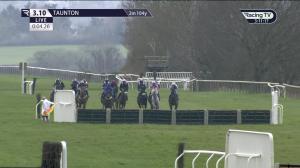 Video preview image for TAUNTON 15:10 - William Hill Extra Place Races Handicap Hurdle (4)