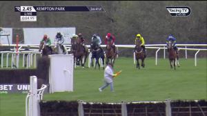 Video preview image for KEMPTON PARK 14:45 - Unibet New and Improved Bet Builder Handicap Chase (2)