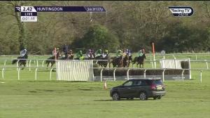 Video preview image for Huntingdon 14:42 - Read Henry Brooke On Blog.Rhino.Bet Maiden Hurdle (4)