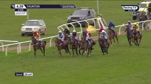 Video preview image for TAUNTON 16:50 - Royal National Lifeboat Institution Mares' Handicap Chase (5)