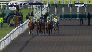 Video preview image for KEMPTON PARK 18:30 - Unibet Support Safe Gambling Handicap (3)