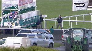 Video preview image for KEMPTON PARK 17:15 - Virgin Bet Handicap (Qualifier) (5)