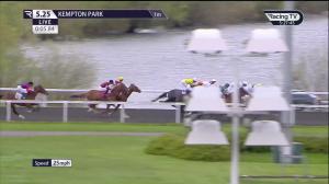 Video preview image for KEMPTON PARK 17:25 - Unibet More Boosts In More Races Maiden Stakes (5) (Div 2)
