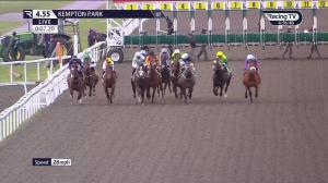 Video preview image for KEMPTON PARK 16:55 - Virgin Bet Fives Handicap (Qualifier) (3)