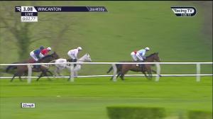Video preview image for Wincanton 15:08 - Visit Irish Bloodstock Sales With Itm Mares' Handicap Chase (5)