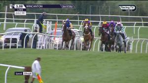 Video preview image for Wincanton 17:08 - Pay To Play Golf At Wincanton Veterans' Handicap Chase (4)