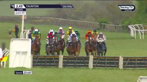 Video preview image for TAUNTON 14:43 - Summerfield Developments Handicap Hurdle (5)