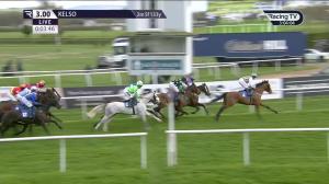 Video preview image for Kelso 15:00 - Support The Injured Jockeys Fund Handicap Chase (5)