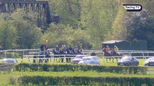 Video preview image for Stratford-on-Avon 14:48 - Racecourse Streams On Racing TV Extra Handicap Chase (5)
