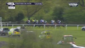 Video preview image for Stratford-on-Avon 15:23 - Bet At racingtv.com Novices' Handicap Hurdle (5) (Div 1)
