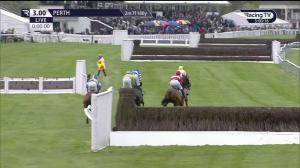 Video preview image for Perth 15:00 - Royal Scots Dragoon Guards Conditional Jockeys' Veterans' Handicap Chase (4)