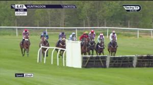 Video preview image for Huntingdon 18:45 - Racing TV Handicap Hurdle (4) (Div 1)