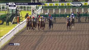 Video preview image for KEMPTON PARK 19:00 - Unibet More Extra Place Races Fillies' Restricted Novice Stakes (4)