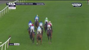Video preview image for Stratford-on-Avon 20:20 - Join Racing TV Now Novices' Handicap Hurdle (5) (Div 2)