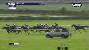 Video preview image for Catterick Bridge 14:17 - Racing Welfare Supporting Mental Health Awareness Novice Stakes (5)
