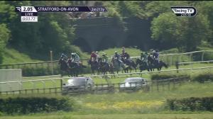 Video preview image for Stratford-on-Avon 14:05 - William Hill Epic Value Novices' Handicap Chase (5)