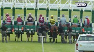 Video preview image for Salisbury 16:49 - Whitsbury Manor Stud British EBF Restricted Novice Stakes (Qualifier) (4)