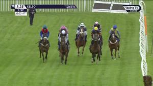 Video preview image for Kelso 15:25 - Look Who's 65 Elliot Henderson Handicap Hurdle (2)