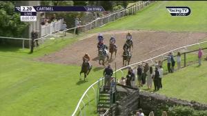 Video preview image for CARTMEL 14:20 - Hadwins Mares' Novices' Hurdle (4)