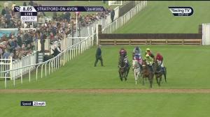 Video preview image for Stratford-on-Avon 20:05 - Peter Wright Over and Out Handicap Hunters' Chase (4)